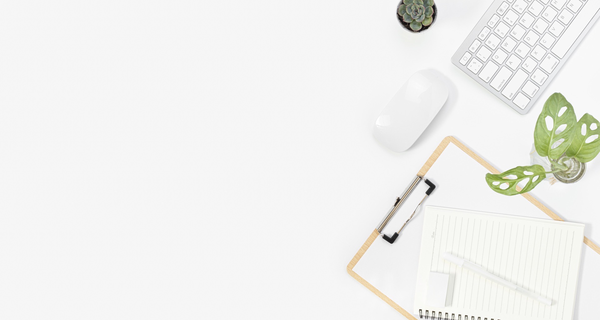 Minimal office desk